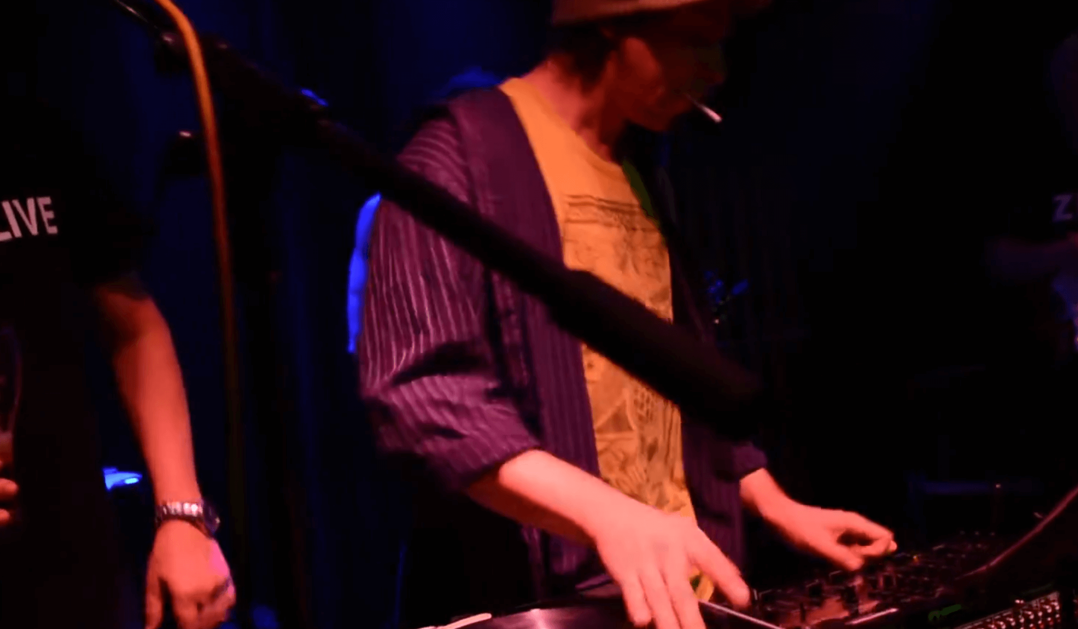 Vítrholc - Tanečnice (official LIVE)